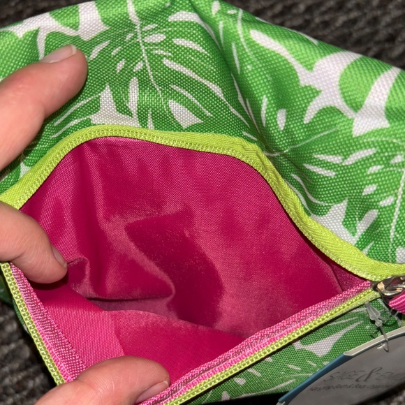 HANGING BATH AND BODY ORGANIZER NWT GREEN/PINK - Picture 3 of 12